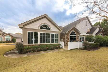 794 Stonevillage Cv Collierville, TN 38017