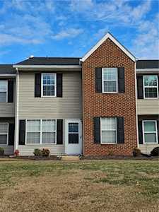 3607 Clover Meadows Dr Chesapeake, VA 23321