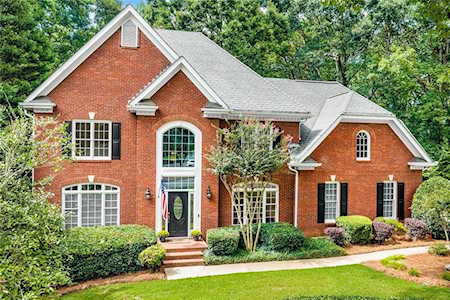 1135 Landings Overlook Alpharetta, GA 30005