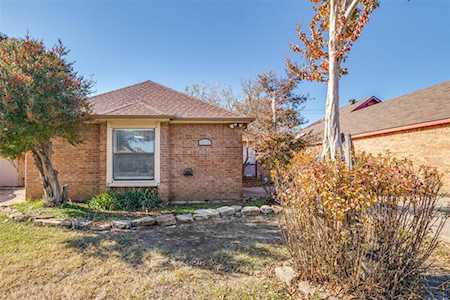 2305 Smoky Hill Road Carrollton, TX 75006
