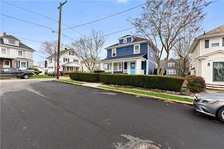 103 Belvidere Blvd North Providence, RI 02911