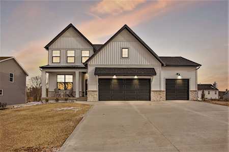 6850 Avalon Dr SE Caledonia, MI 49316