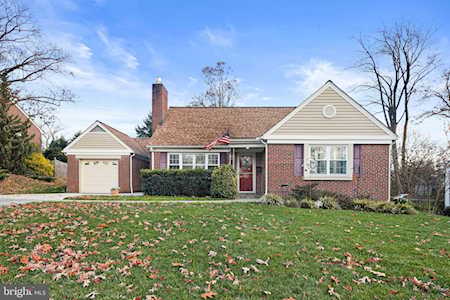 1529 Park Grove Ave Catonsville, MD 21228