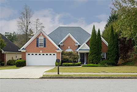 2979 Blue Creek Path Loganville, GA 30052