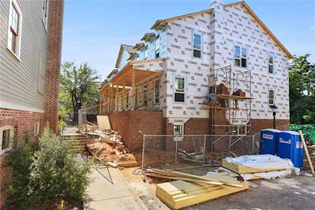 1078 Green Street Roswell, GA 30075