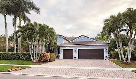6850 Finamore Circle Lake Worth, FL 33467