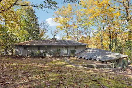 814 Lakeshore Drive Berkeley Lake, GA 30096