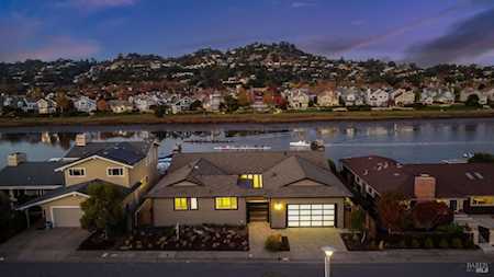 358 Riviera Circle Larkspur, CA 94939