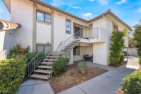 6735 W Charleston Blvd #4 Las Vegas, NV 89146