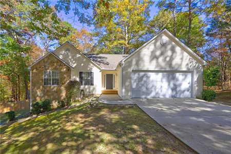 3022 Rockview Drive Loganville, GA 30052