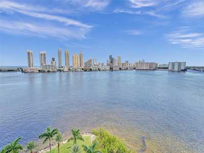 5000 Island Estates Dr #902 Aventura, FL 33160