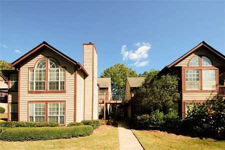 1002 Sandy Ln Drive Johns Creek, GA 30022