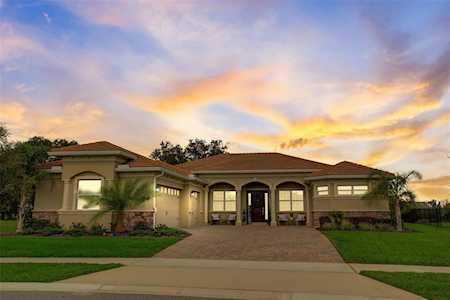 8847 Fallen Oak Dr Davenport, FL 33896