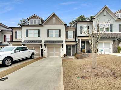 148 Bellehaven Drive Woodstock, GA 30188
