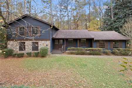 9650 Pine Thicket Way Roswell, GA 30075