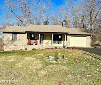 103 Sheffield Dr Crossville, TN 38558