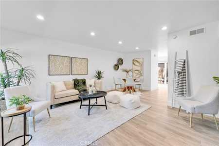 10761 Cobalt Ct Fountain Valley, CA 92708