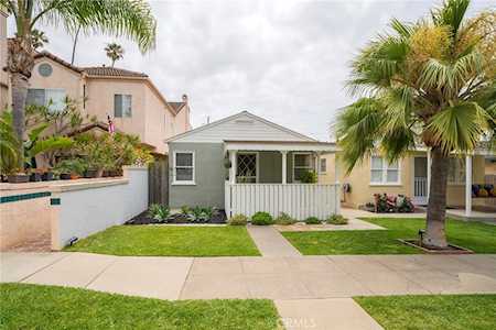 624 15th St Huntington Beach, CA 92648