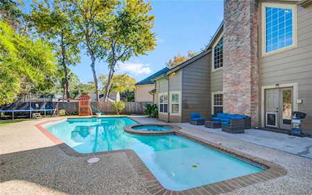12006 Laneview Dr Houston, TX 77070
