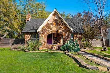 131 Hill Street Keller, TX 76248