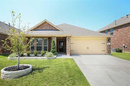 1208 Lake Worth Trail Little Elm, TX 75068