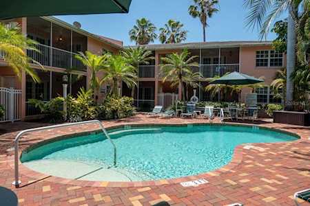 1125 Point of Rocks Rd Sarasota, FL 34242