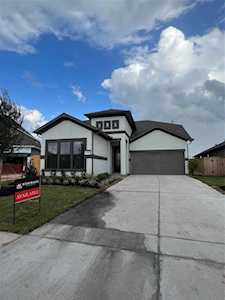 15350 Algunas Plumas St Cypress, TX 77433