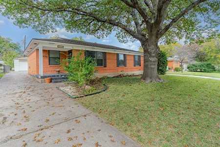 6639 Aintree Circle Dallas, TX 75214