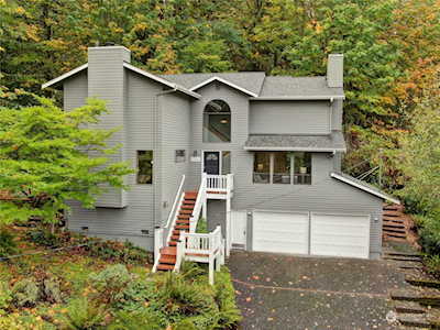 17031 35th Ave NE Lake Forest Park, WA 98155