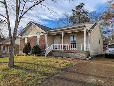 1528 Market Square Ct Hermitage, TN 37076