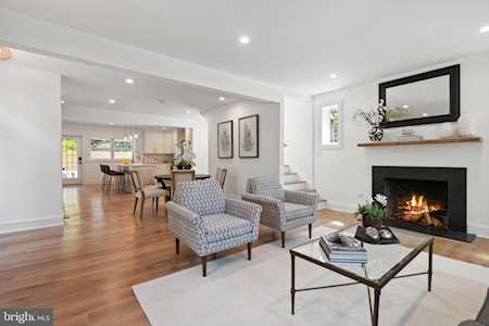 3105 38th St NW Washington, DC 20016