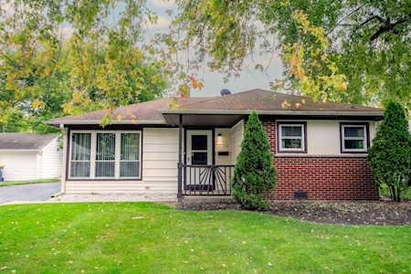 2109 Park St Rolling Meadows, IL 60008