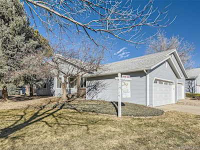 19 Shetland Ct Highlands Ranch, CO 80130