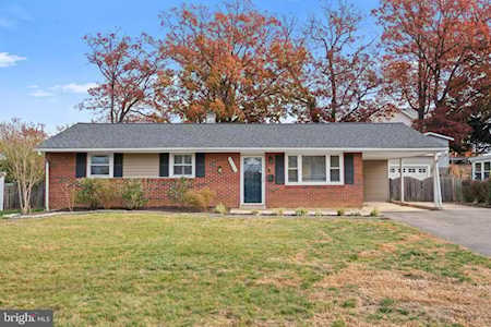 6109 Leewood Dr Alexandria, VA 22310