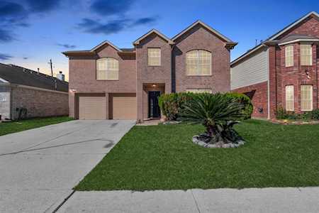 13519 Rural Oak St Houston, TX 77034