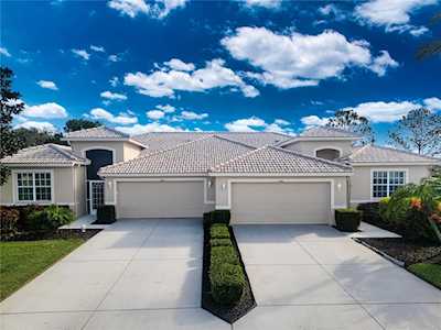 4403 Chase Oaks Dr Sarasota, FL 34241