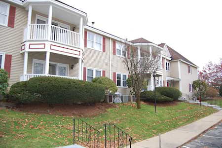 700 S Porter St #8 Manchester, NH 03103