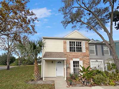 16347 Rambling Vine Dr W Tampa, FL 33624