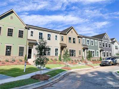 15136 Rocky Bluff Loop Davidson, NC 28036