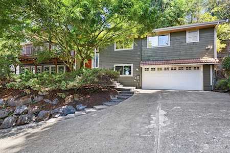 15800 71st Ave NE Kenmore, WA 98028