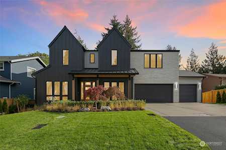 1026 102nd Place SE Bellevue, WA 98004