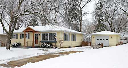 2405 Yellowstone Ave Portage, WI 53901