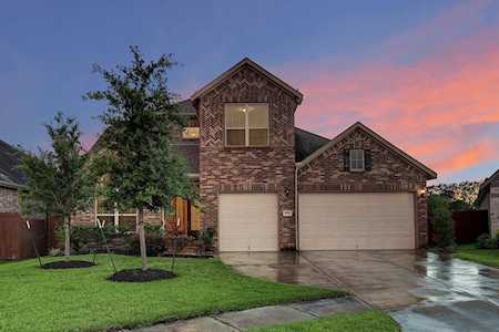 1206 Woodglen Hollow Ln Katy, TX 77494