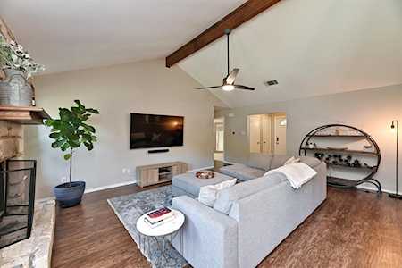 5902 Cannon Mountain DR Austin, TX 78749