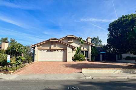 2851 Penasco San Clemente, CA 92673