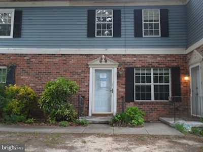700B Barrington Dr #1B Waldorf, MD 20602