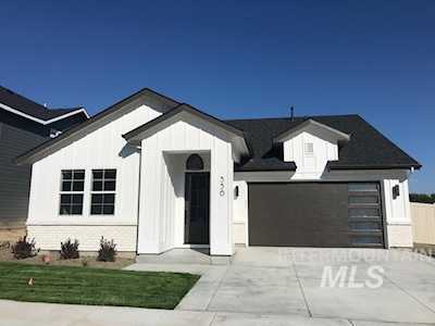 598 N Hiltonhead Drive Eagle, ID 83616