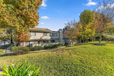 10500 Sunland Blvd #7 Sunland, CA 91040
