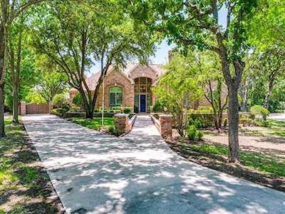260 Canyon Oaks Drive Argyle, TX 76226