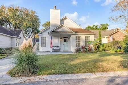 975 Provincial Circle Mount Pleasant, SC 29464